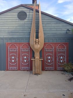 Statue "" Well It's Time To Drop The Price ' Make Me A Offer And Make It Yours