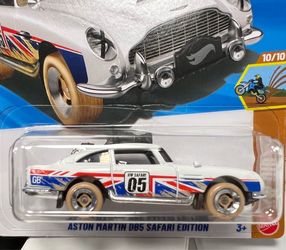 Hot Wheels Aston Martin DB5 Safari Edition new 2026