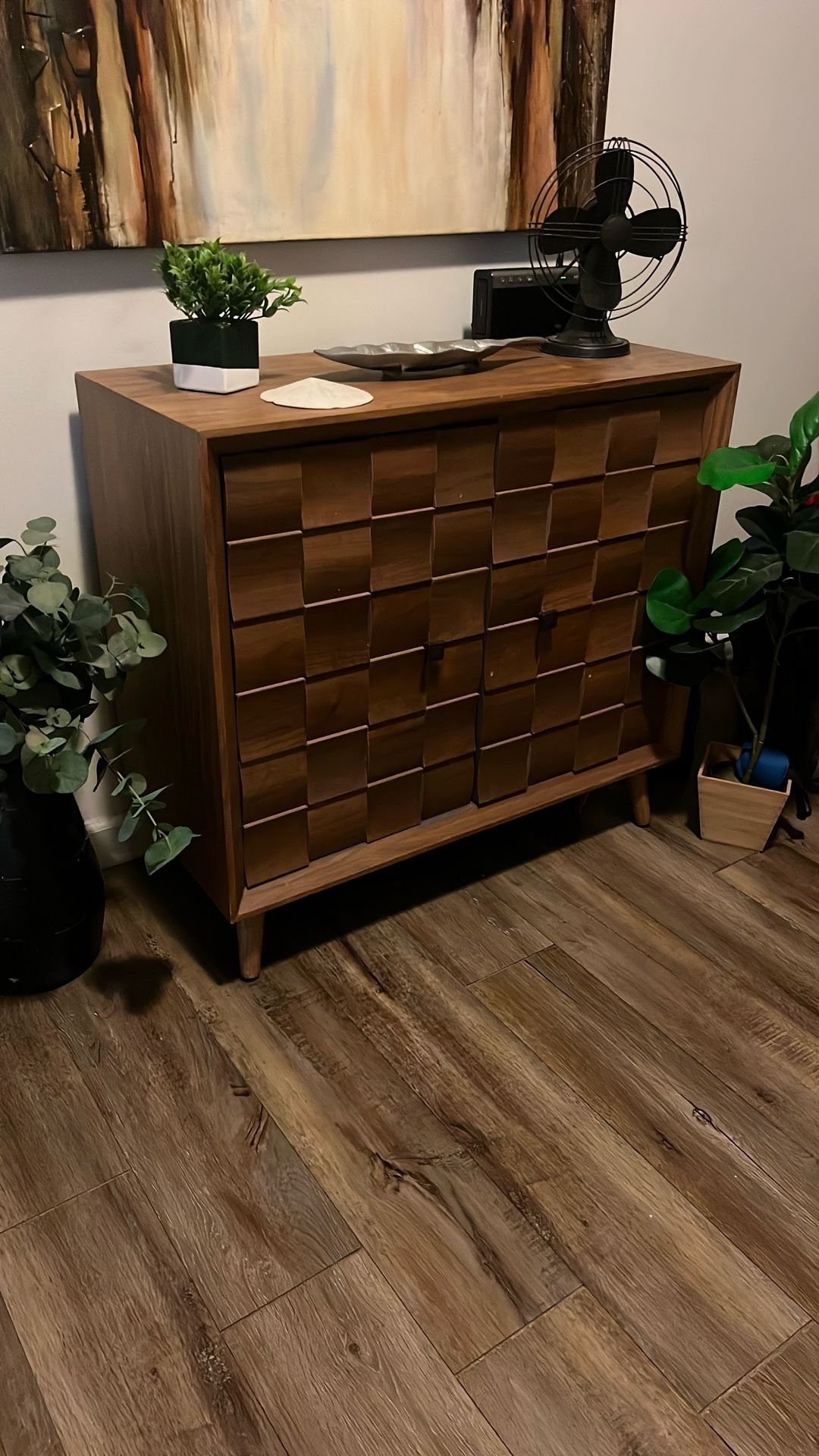 Cabinet Buffet Accent Table