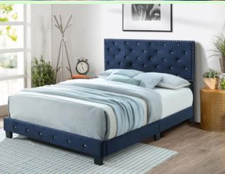 Twin Bed Frame – Clean & Ready for Pickup