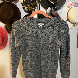 Croft & Barrow gray knit sweater, petite XSmall