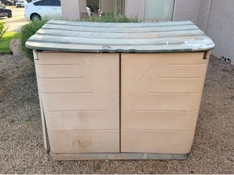Rubbermaid Outdoor Resin Storage Shed (LxWxH: 60” x 30” x 48”)