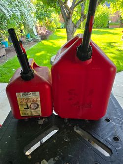 Gas container