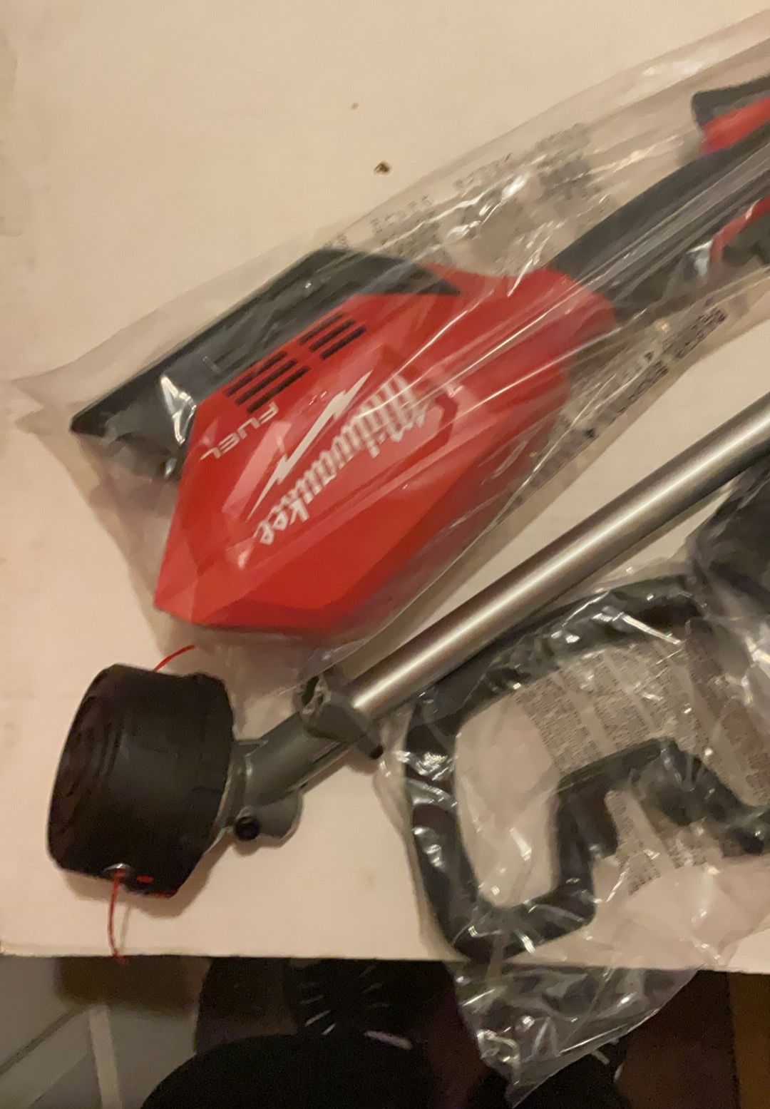 Brand New Milwaukee M18 Fuel Brushless Weed Eater. 180 Firm on Price. 180 Firme en Precio.
