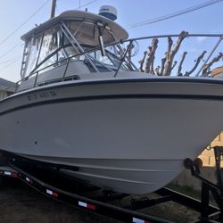 1999 Grady white 27” Islands