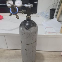Nitrogen Tank 