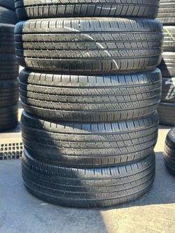 SET OF TIRE 265 70 17 RADAR 85% LIFE