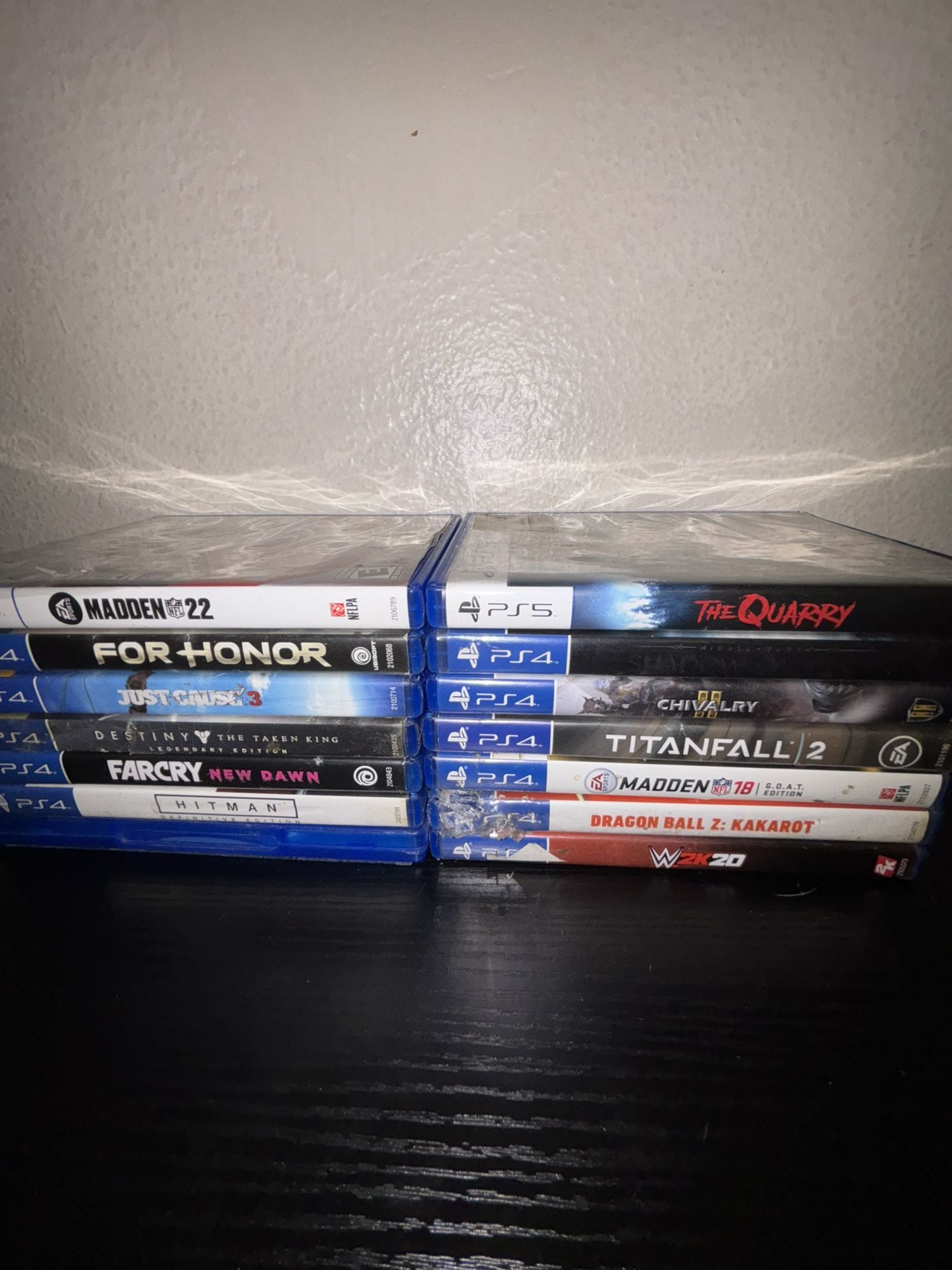 PS5 AND PS4 GAMES