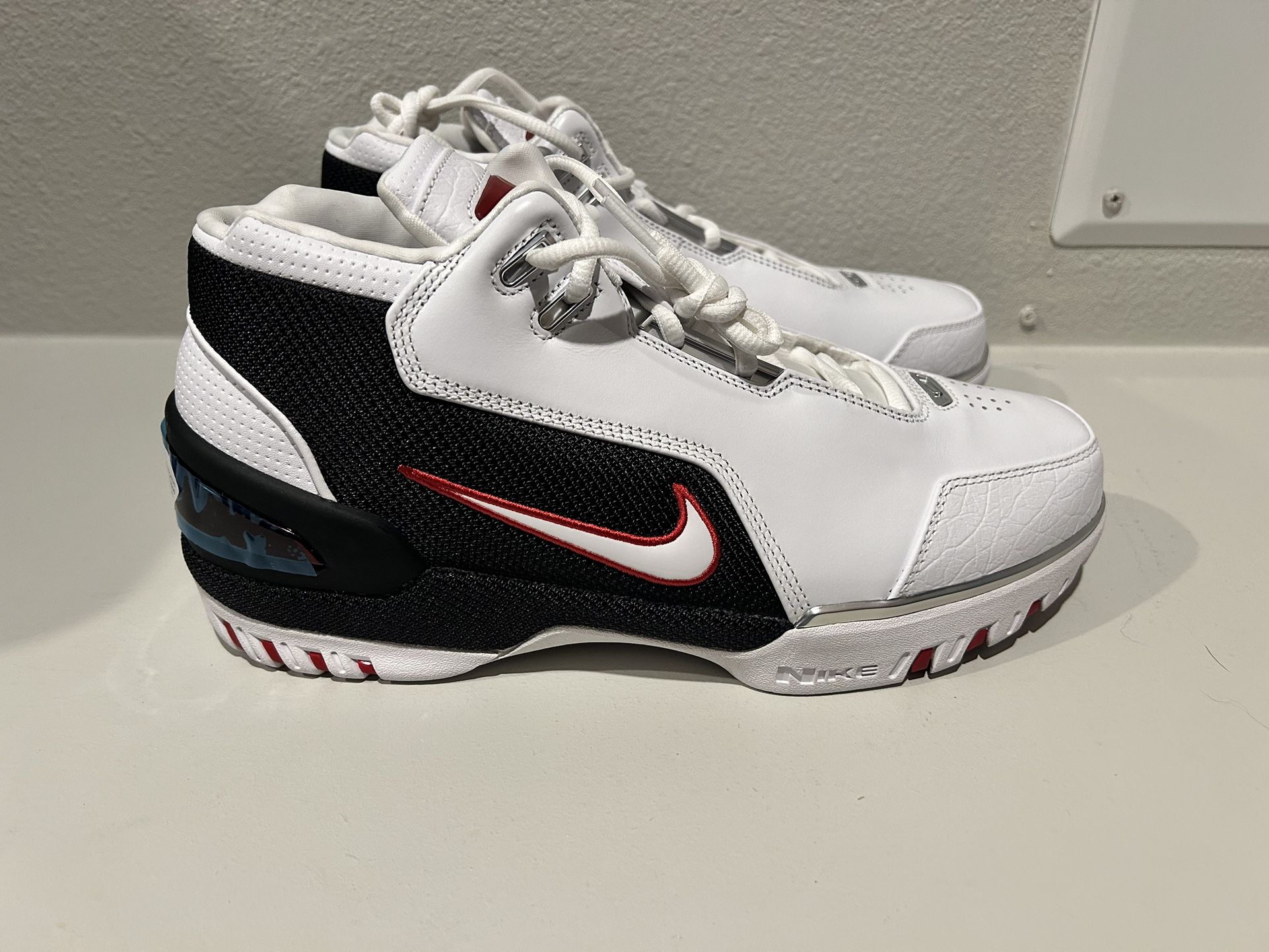Air Zoom Generation White Black, Varsity Red Size 10.5