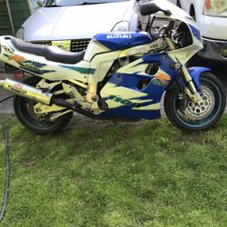 1995 Suzuki Gsxr