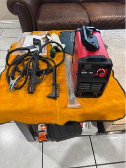 Welder 140A 110v/230v