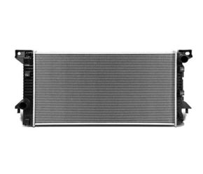07-08 Ford Expedition 5.4L V8/Lincoln Navigator 5.4L V8 Radiator Radiador