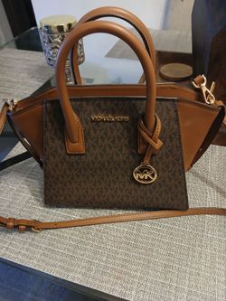 Michael kors pruse