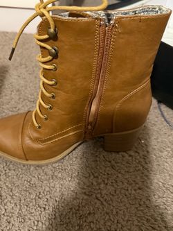 Tan Lace-Up Combat Ankle Boots with Heel