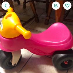 Little Tikes Push & Scoot Trike