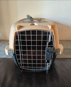 Pet crate
