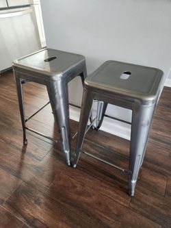 Metal stools (2) - counter height