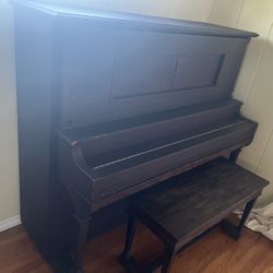 Free Piano  Or Parts 