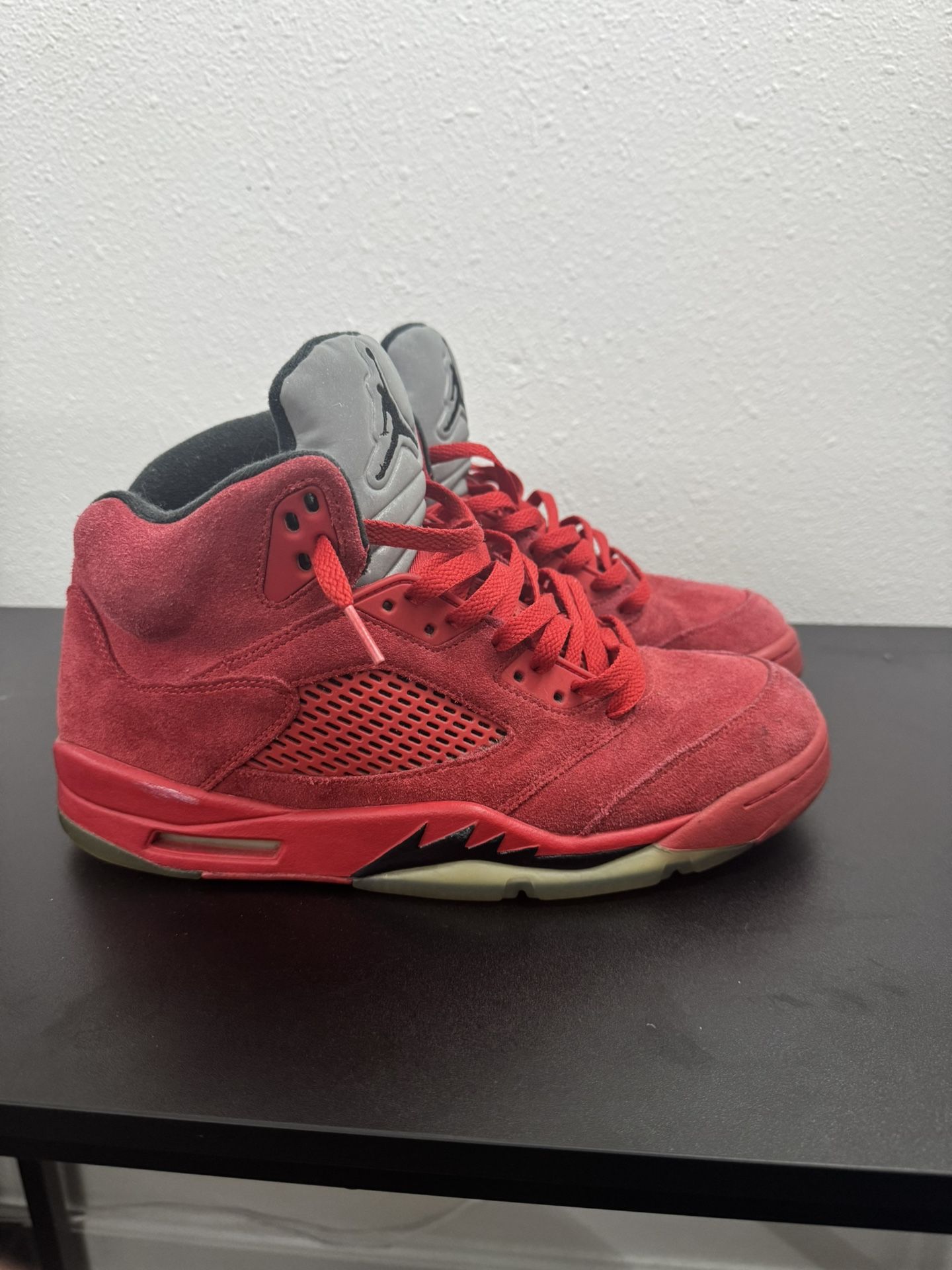 Jordan 5 Retro Red Suede Size 10