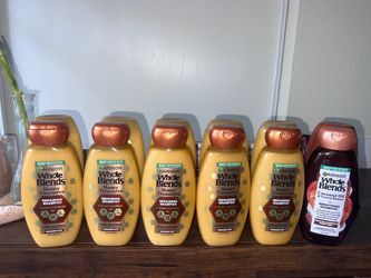 Whole blends shampoo and conditioner set $6 ❤️