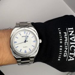 ⌚ Invicta Celestial Polaris 69212 – 42mm Stainless Steel