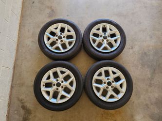 kia soul stock 16inch wheels and tires