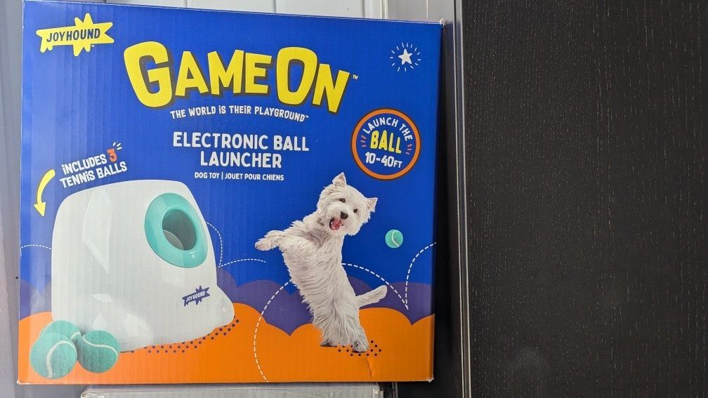 Joyhound Electronic Ball Launcher
dog toy