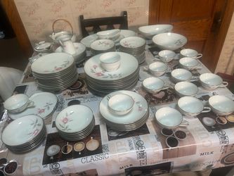 Large Fine China Dinnerware Set with Rose Pattern