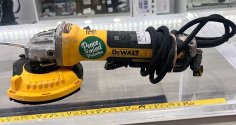 Dewalt ANGLE GRINDER