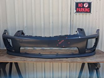 2005 2006 2007 CADILLAC STS FRONT BUMPER COVER ORIGINAL NEW