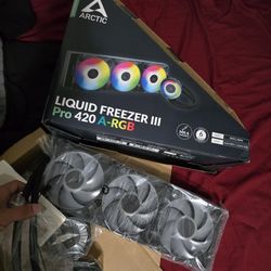 ARCTIC LIQUID FREEZER III PRO 420 ARGB