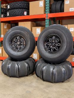 Canam X3 32" Sandcraft 12 Paddles with Hostile Forged Glossy Black Mill Wheels