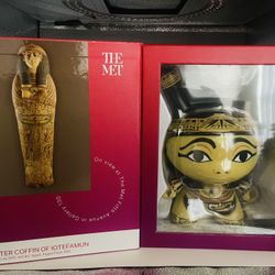 NIB 500 Kidrobot x The Met Outer Coffin of Itamun 8" Dunny Iotefamun Masterpiece