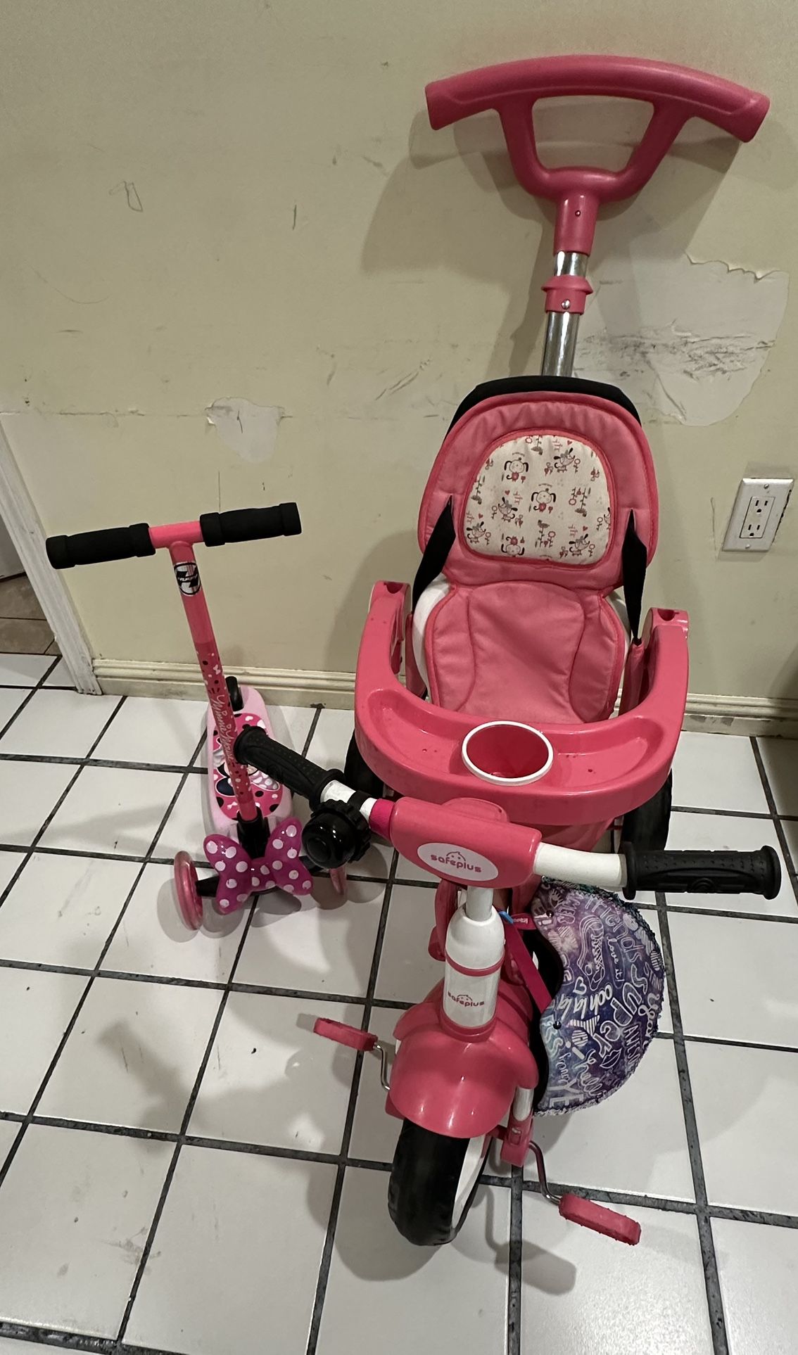 Scooter, Tricycle