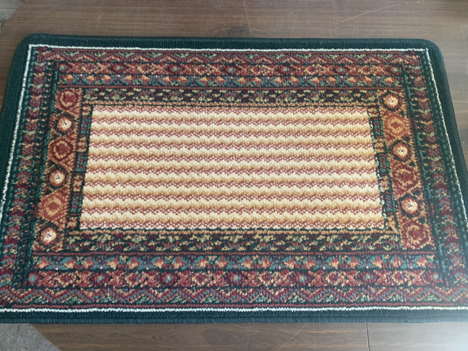 Accent Area Rug Brand New