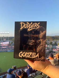 Dodgers Exclusive Godzilla Figure Black Plastic Boxed Collectible (1)