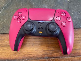 Cosmic Red PS5 Remote