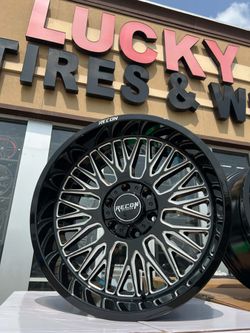 20x10 WHEELS TIRE