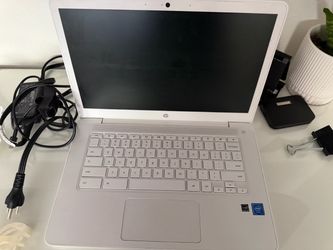 HP Chrome book computer