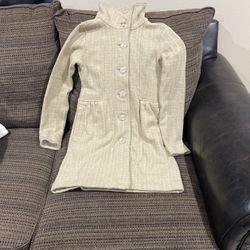 Size XS Patagonia, Long Ladies Sweater..