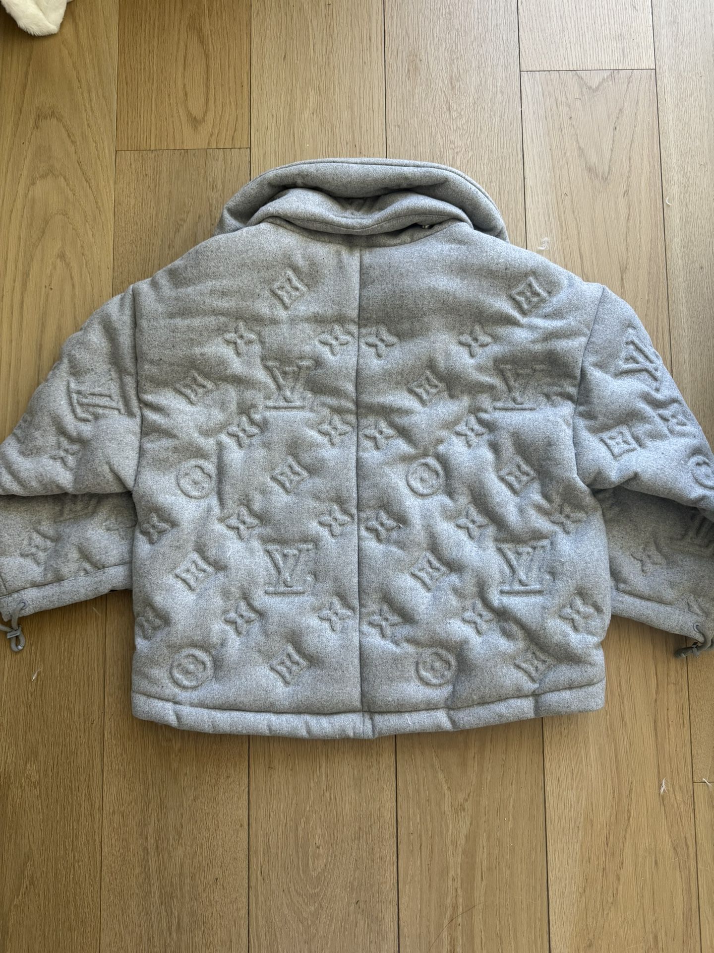 Louis Vuitton Gray Monogram Boyhood Puffer Jacket for Sale in Los Angeles CA OfferUp