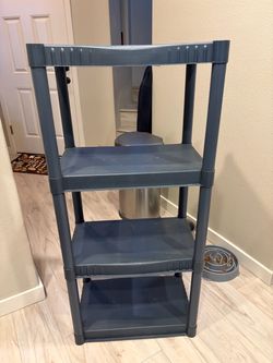 Free shelves