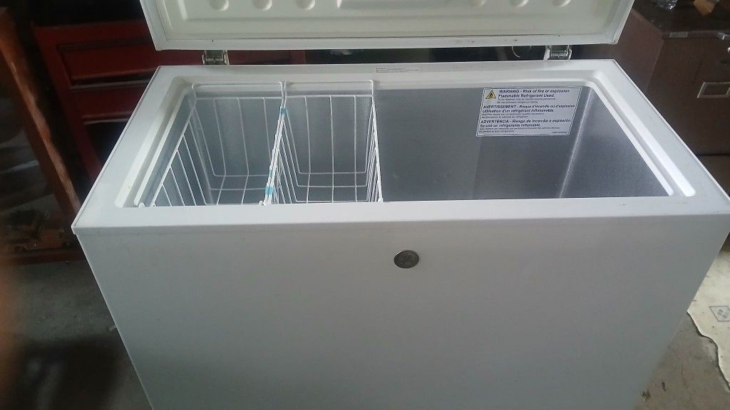Chest Freezer 