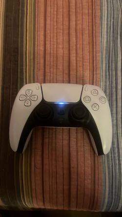 Lightly used PS5 controller