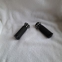 Custom motorcycle hand grips