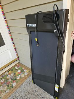 Free Walking Pad - Works (YEMSD)