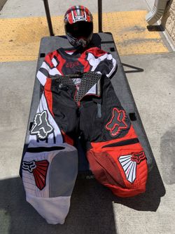 Fox Motorcycle Helmet And Riding Gear