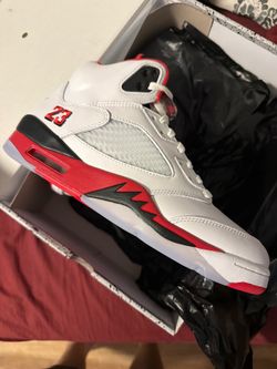 Fire red 5s size 9
