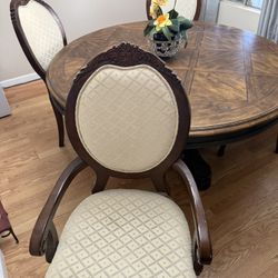 dining Room Table 