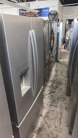 Whirlpool French door refrigerator